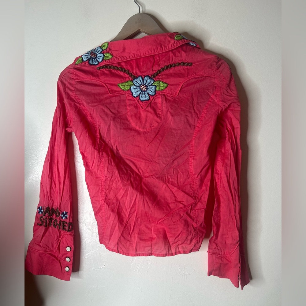 VTG Johnny Was - Joystick Embroidered Button Down - Picture 7 of 9